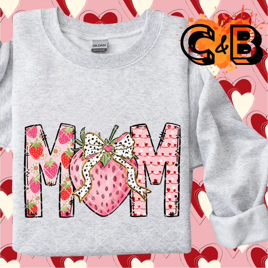 Mom strawberry theme T-Shirt
