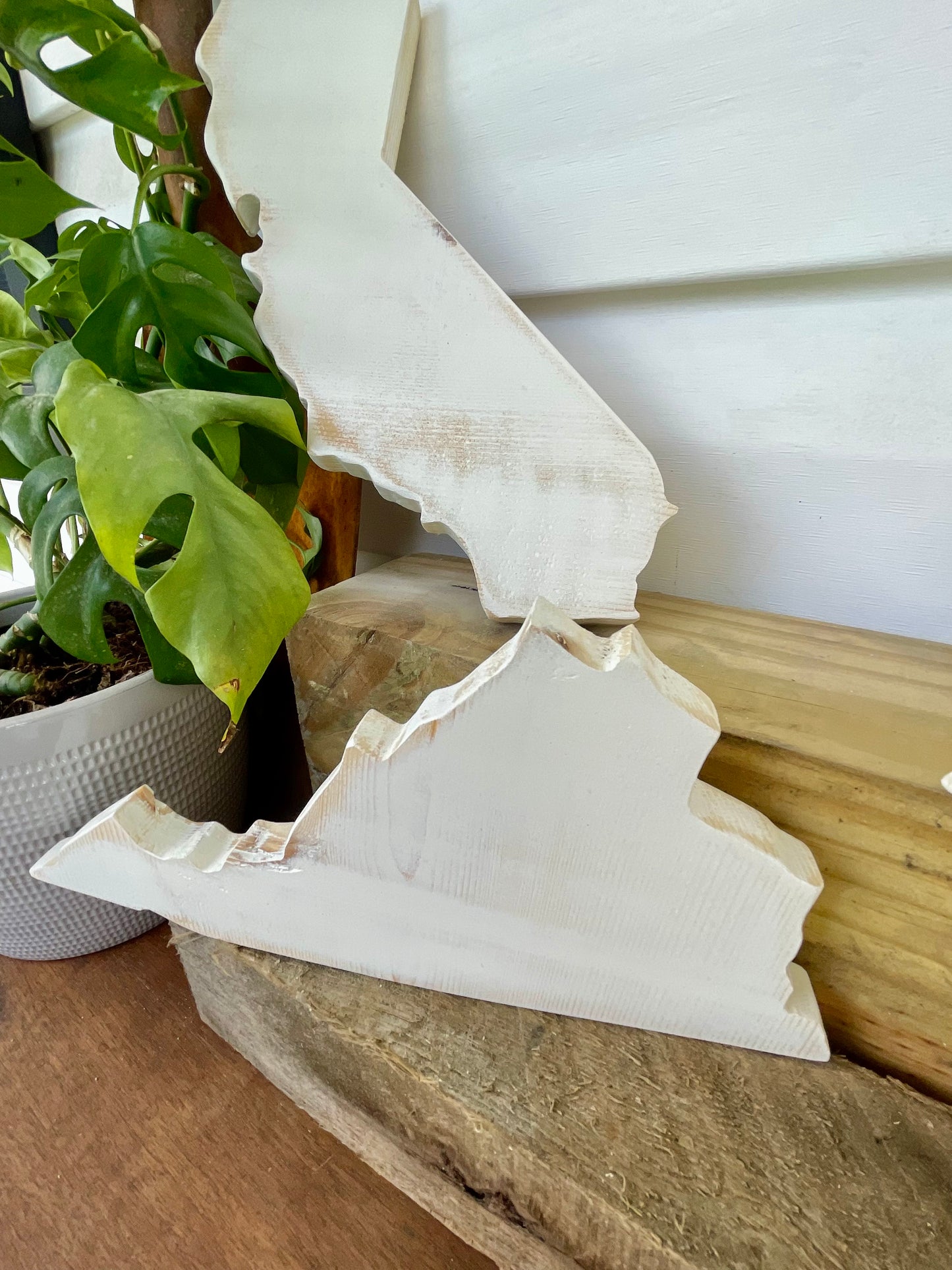 Wooden State Cut Outs-Customizable Home Decor